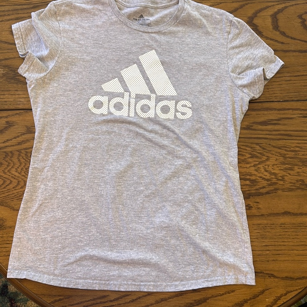 Adidas women’s Tshirt